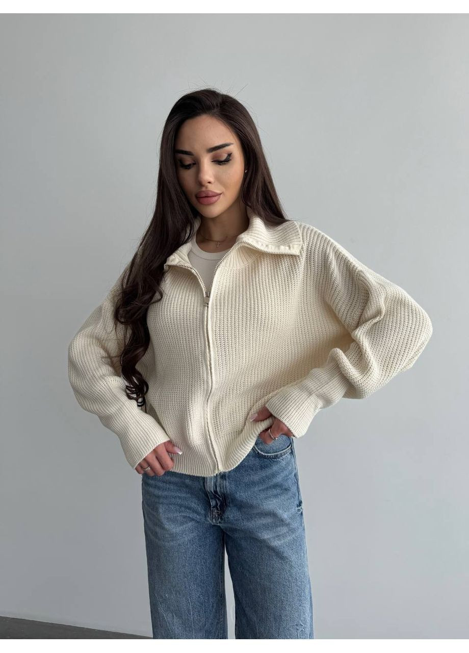 Бежевый женский свитер на молнии Osoblyva