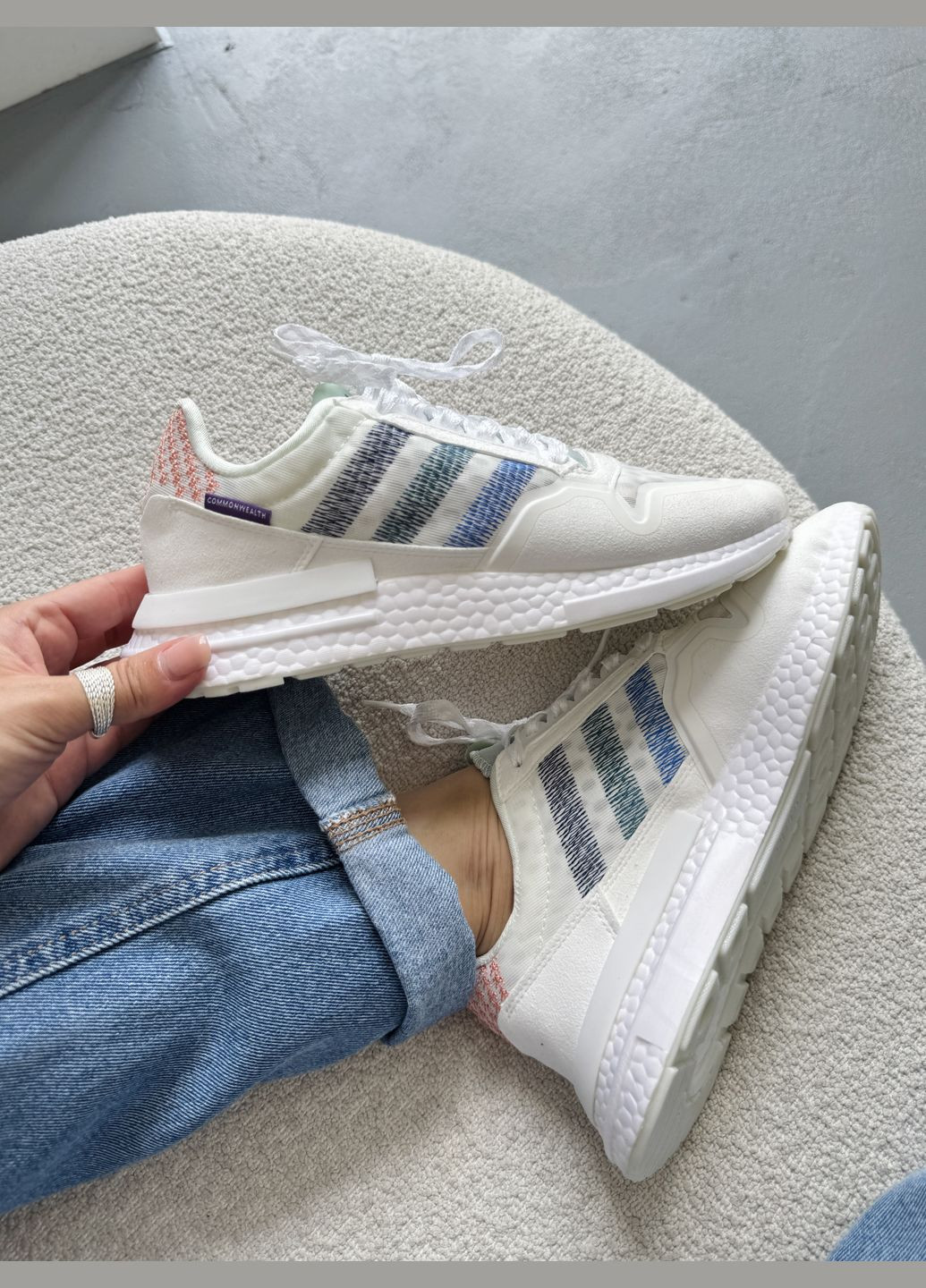 Белые демисезонные кроссовки мужские и женские adidas zx 500 rm white | адидас zx 500 белые No Brand