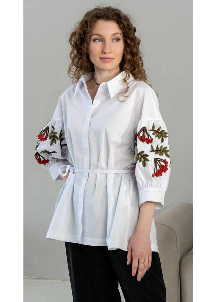Белая рубашка Nora Kvittin