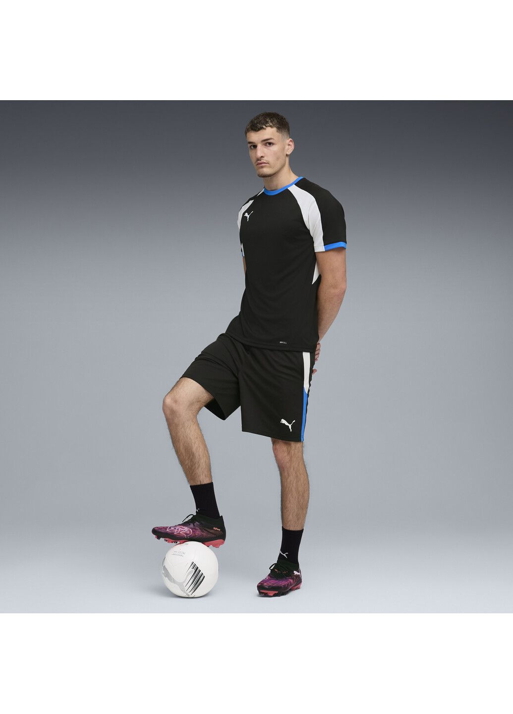 Чорна футболка individualliga jersey men Puma