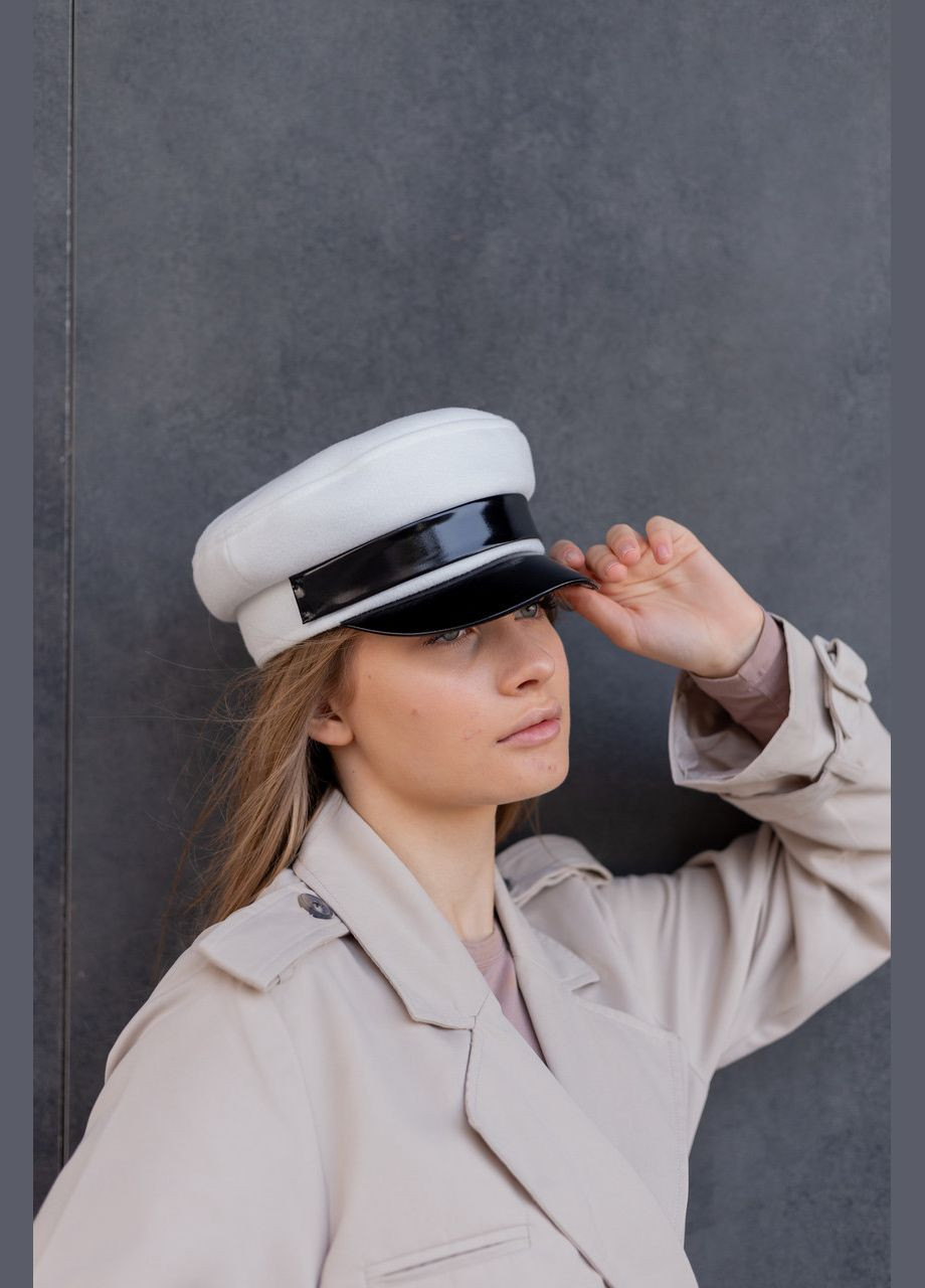 Кепі з оздобленням зі шкіри D.Hats (306992919)