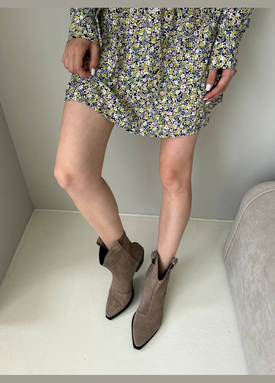 Жіночі ботинкі - ковбойки Україна (327094951)