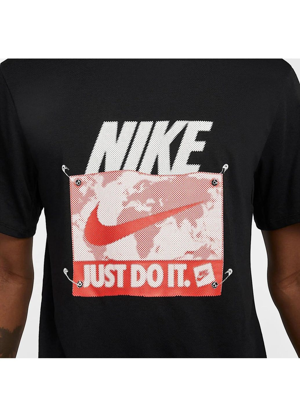 Черная мужская футболка dri-fit run energy ss top black Nike