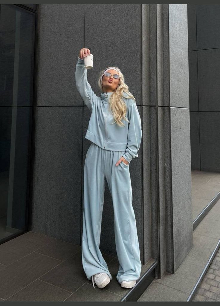 Женский велюровый костюм Osoblyva (346917983)