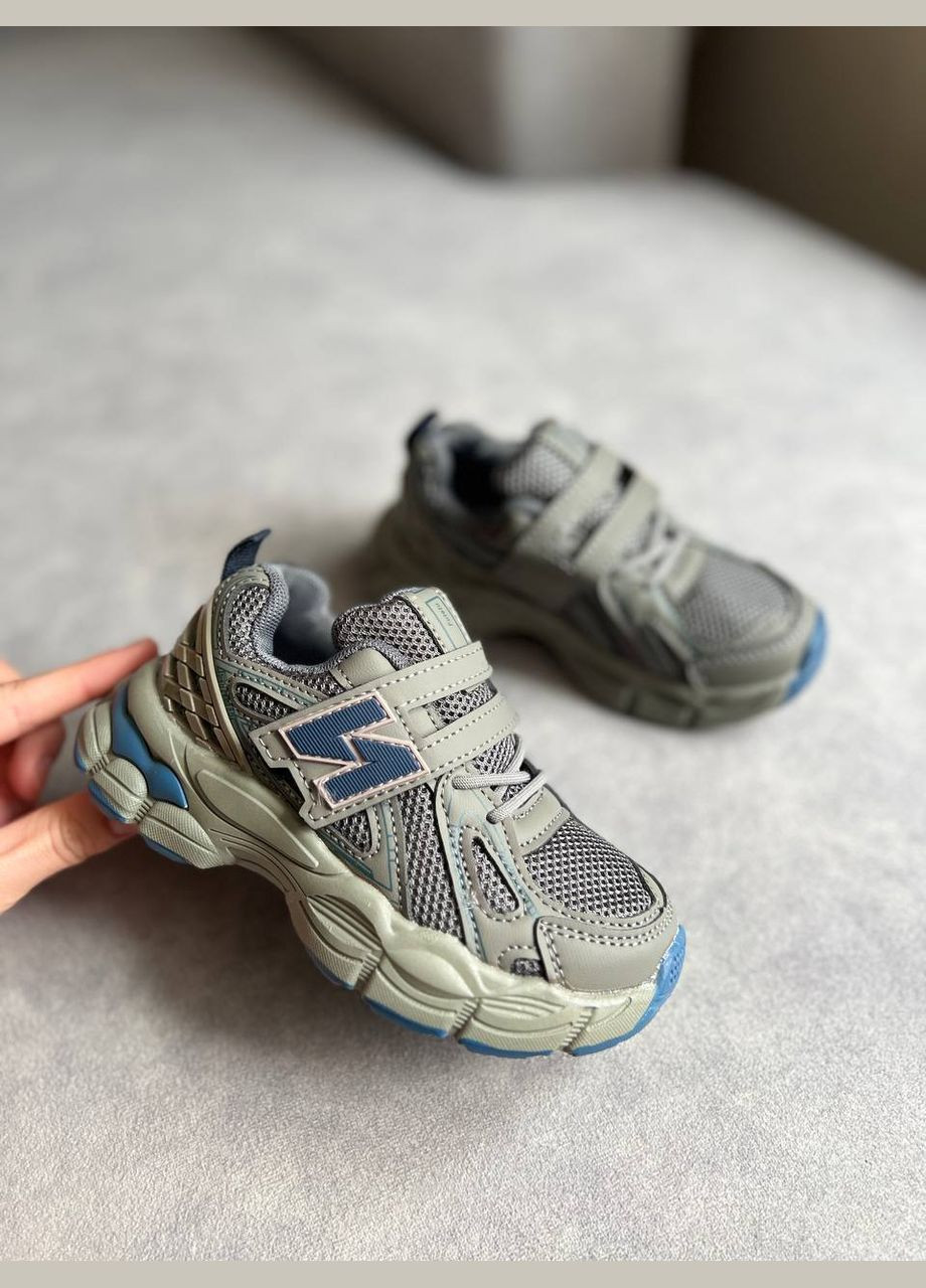 Синій всесезон легесенькі та невагомі кросівки для стильних луків 26-33 рр New Balance