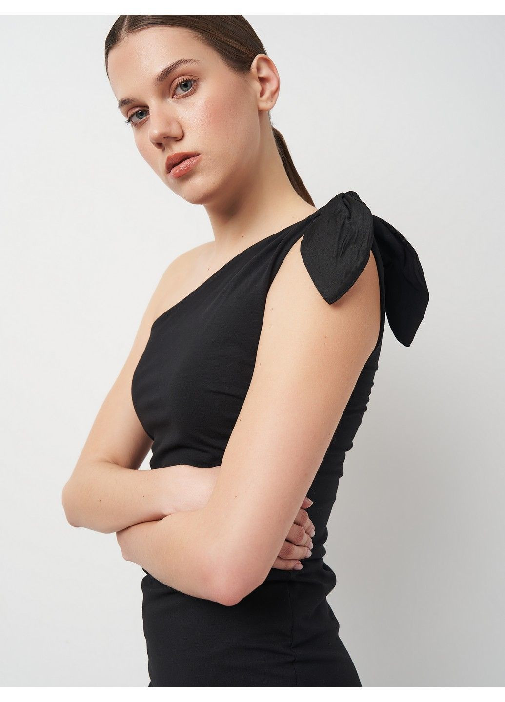 Чорна вечірня сукня H&M однотонна