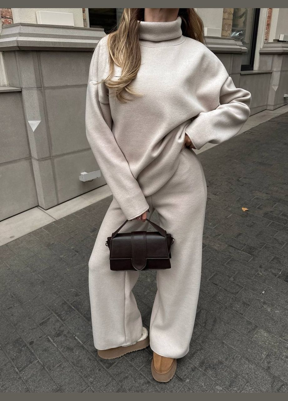 Костюм двойка бежевого цвета из качественного материала (95% хлопок, 5% спандекс), тёплый и комфортный для прохладной погоды No Brand 1023-3 (314745220)