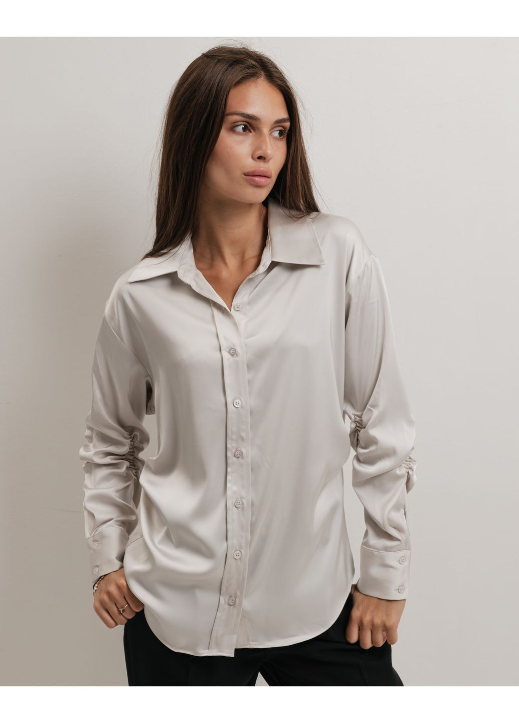 Срібляста сорочка з рукавами зі збиранням Modalinda