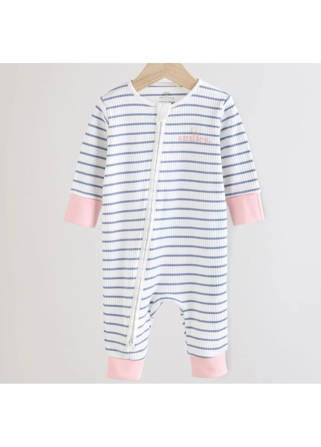 Чоловічок Next Trend (328089457)