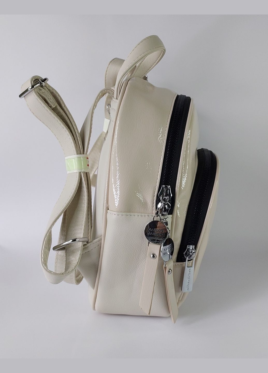 Рюкзак жіночий з екошкіри лаковий чорний Karlos Marconi (347640654)