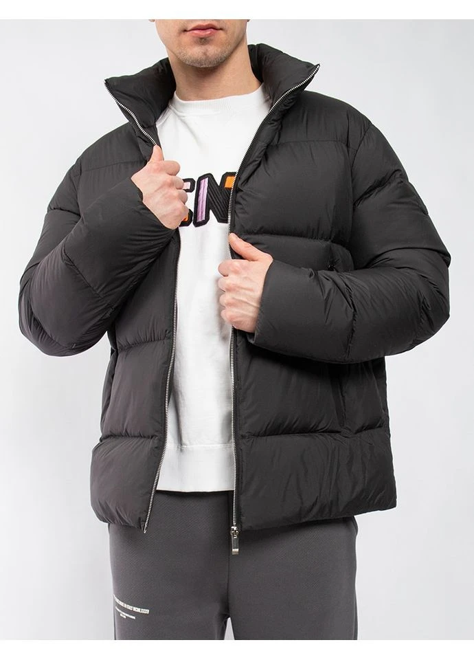 Черный демисезонный Пуховик Moncler