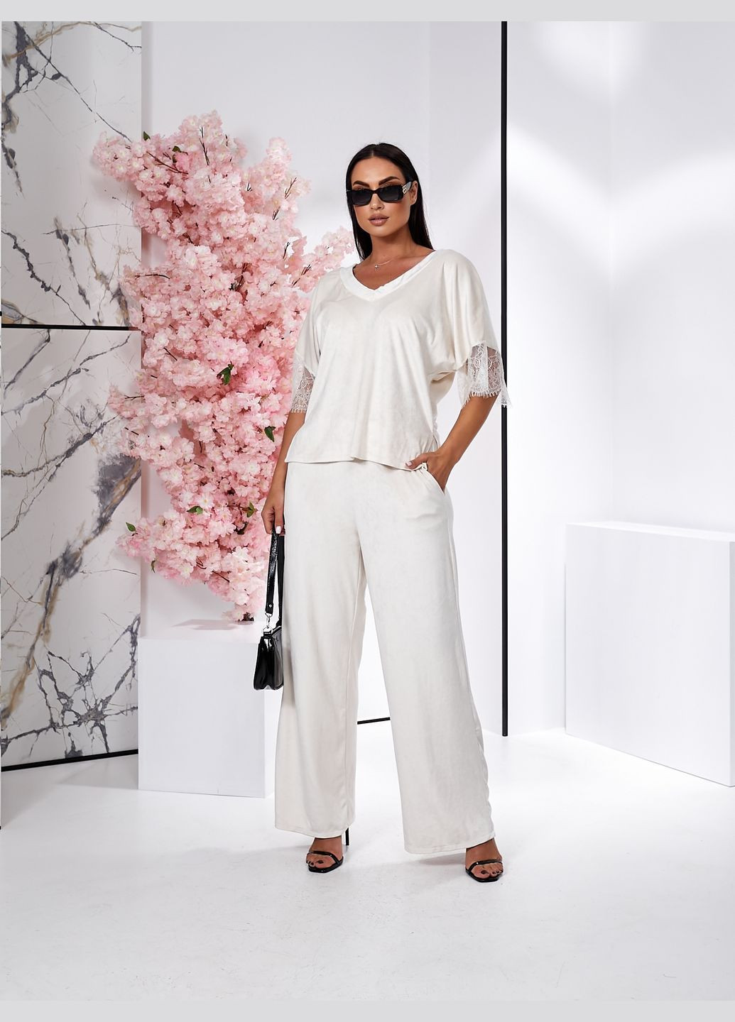 Велюровый женский костюм No Brand (296670657)