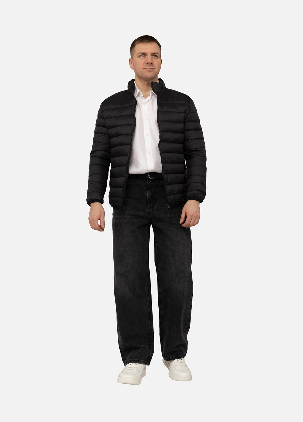 Чорна демісезонна куртка коротка чоловіча колір чорний цб-00266817 EFKS