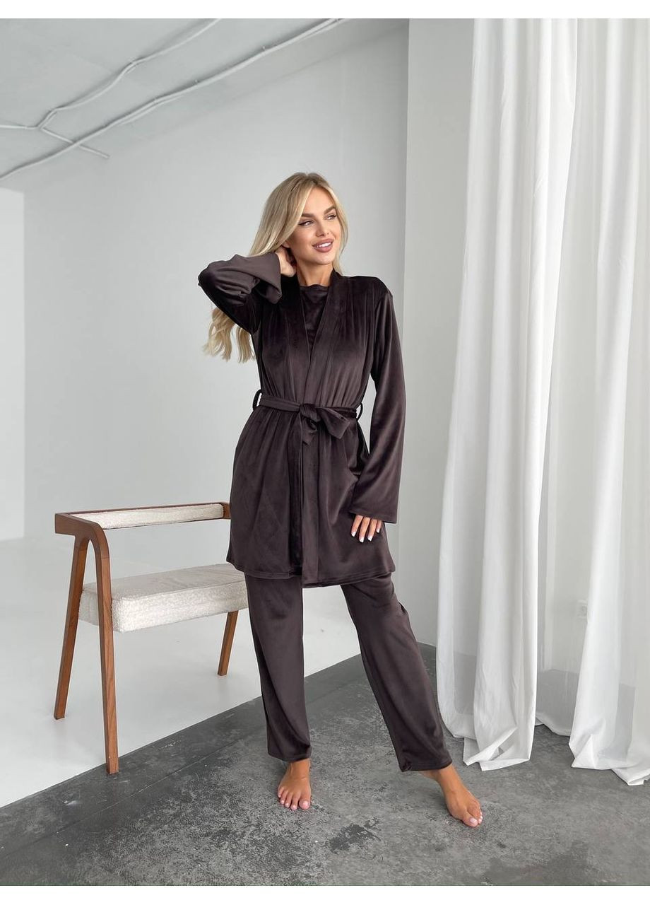 Темно-коричневий демісезонний комплект жіночий домашня піжама трійка трикотаж велюр:халат,штани та майка Україна