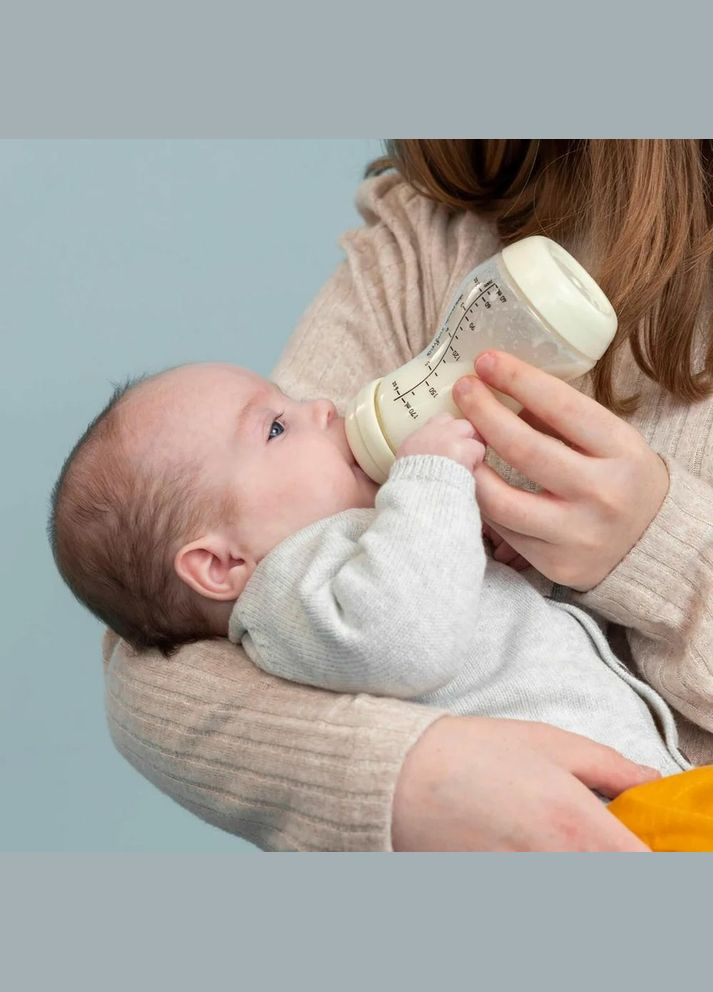 Стартовий набір для новонароджених: пляшечка S-bottle Natural, 4 шт. + пустушка Natural, 2 шт. () Difrax 603 (335973492)