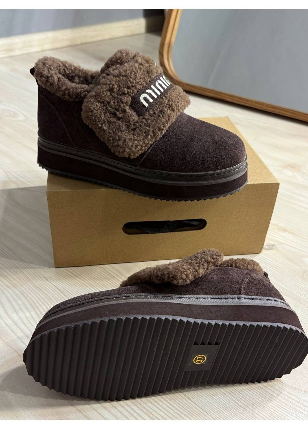 Зимние ботинки женские 88-6 на меху с липучкой замшевые коричневые Hengji из натуральной замши