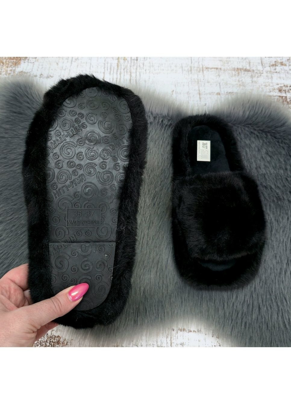Черные тапочки домашние Fashion