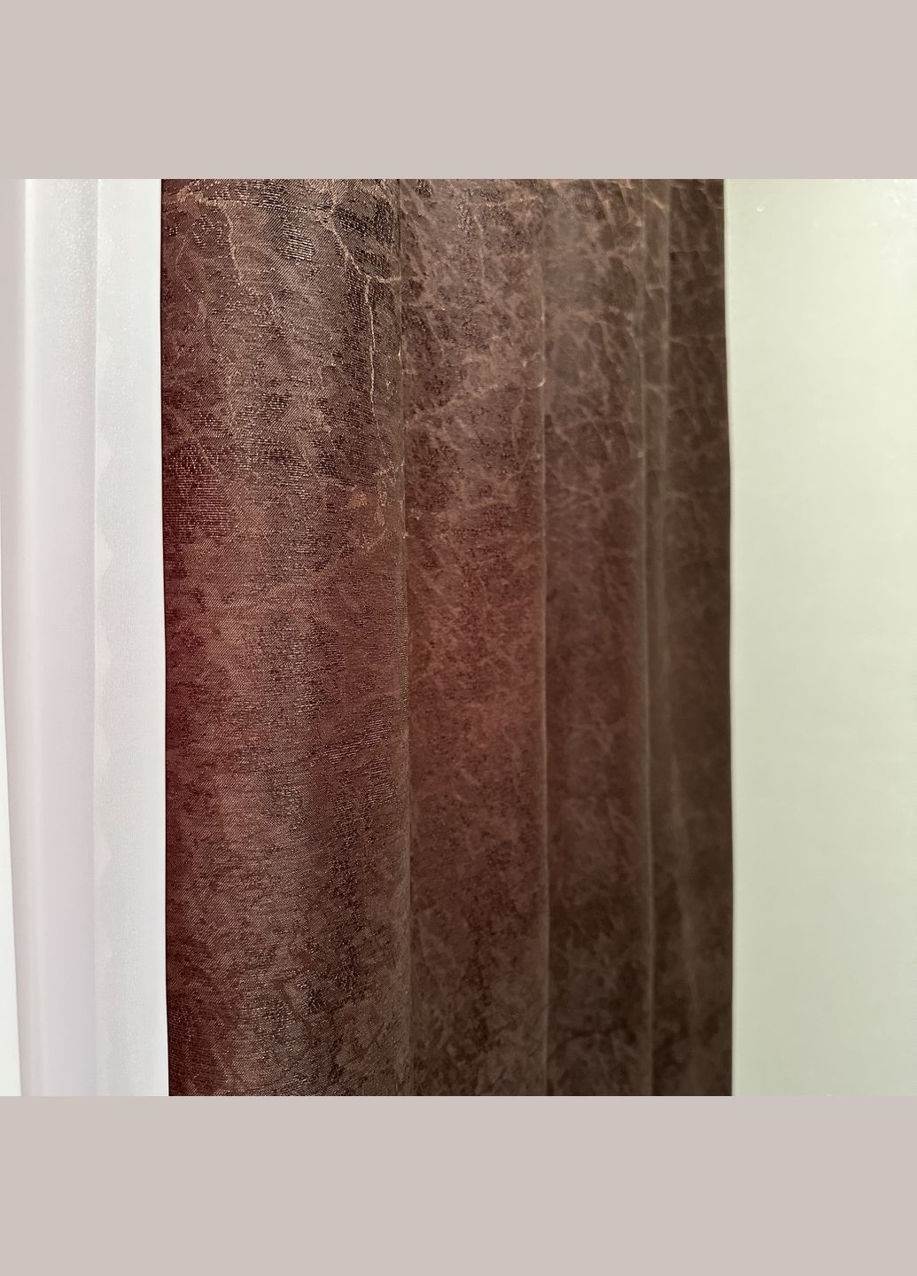 Комплект готових пошитих жакардових штор 2шт розмір 1.5*2.7м коричневого кольору. Набір штор в спальню, вітальню. No Brand (326026982)