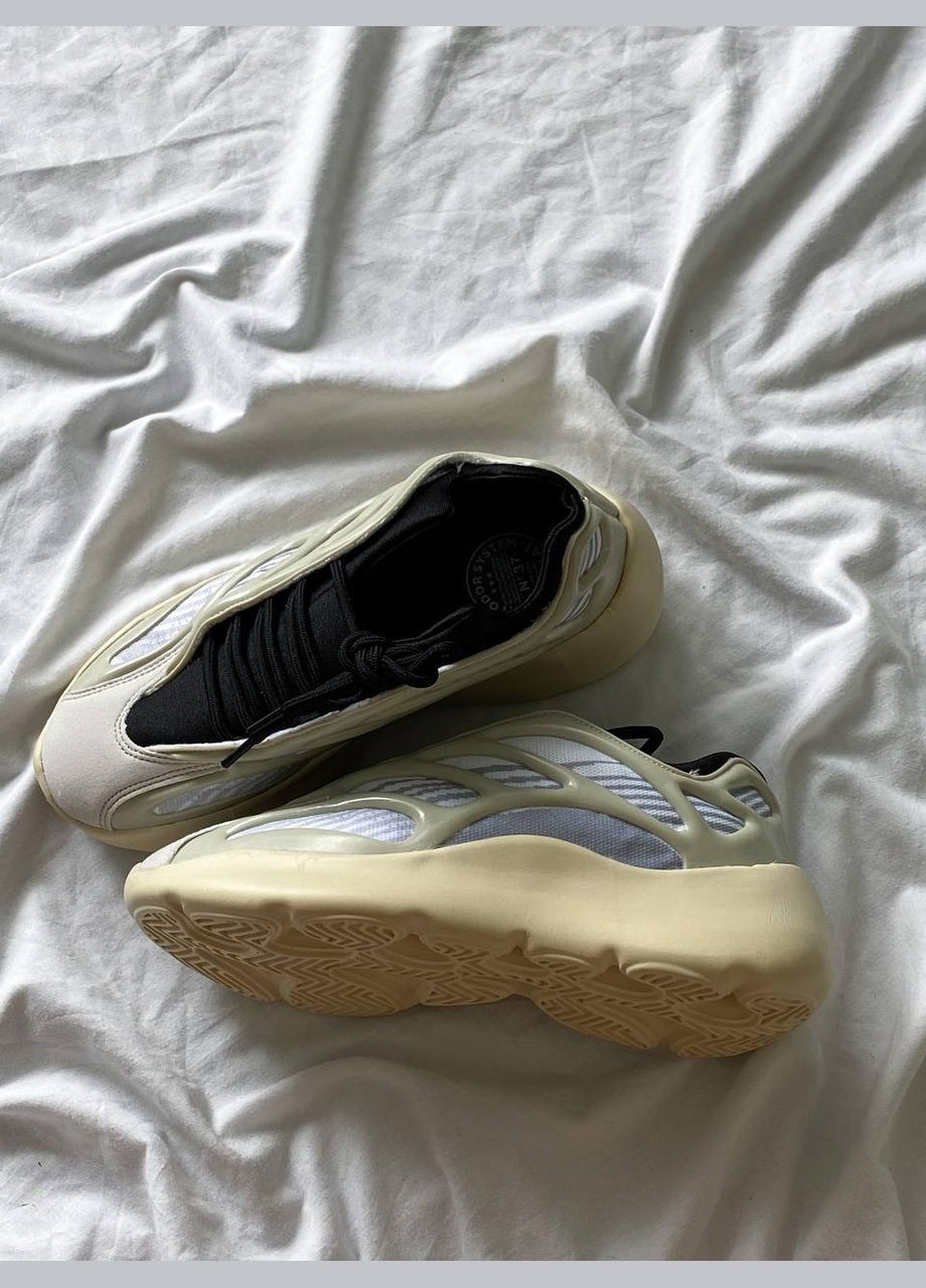 Кросівки жіночі No Brand бежеві демісезони (330577282)