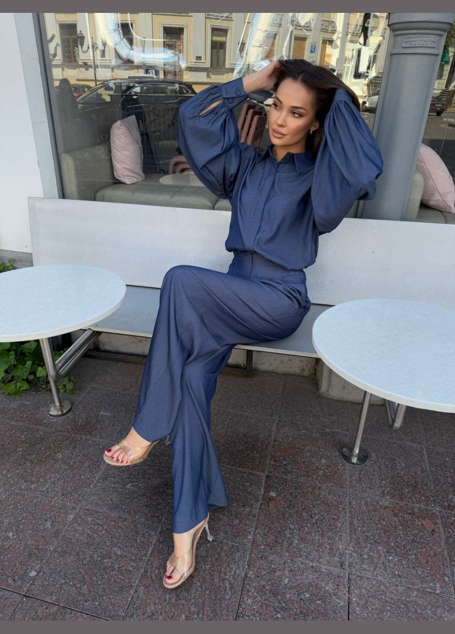 Жіночий костюм вільного крою Avanti (332979683)