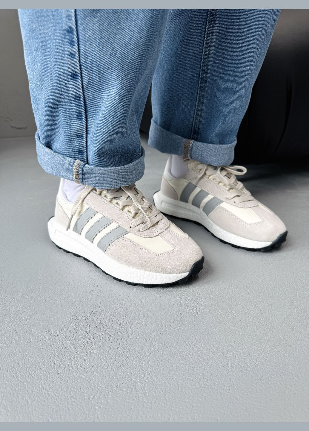 Бежеві Осінні кросівки чоловічі і жіночі adidas retropy e5 grey beige white | адідас ретропі бежеві No Brand