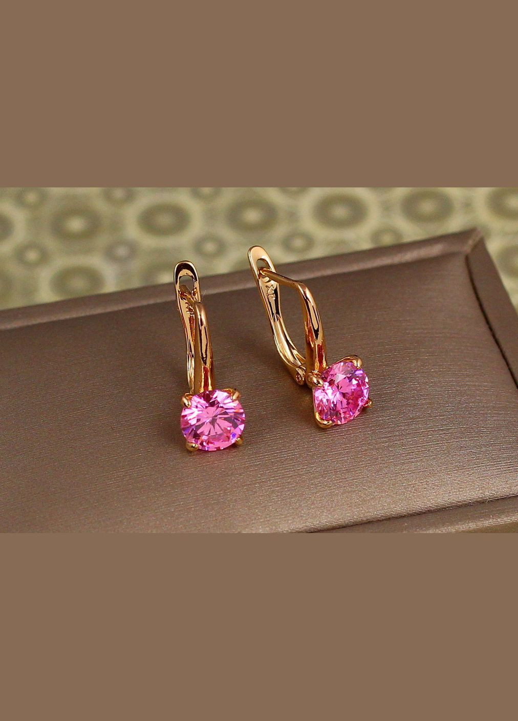 Серьги солистки с розовым камнем 1,7 см золотистые. Xuping Jewelry (326599663)