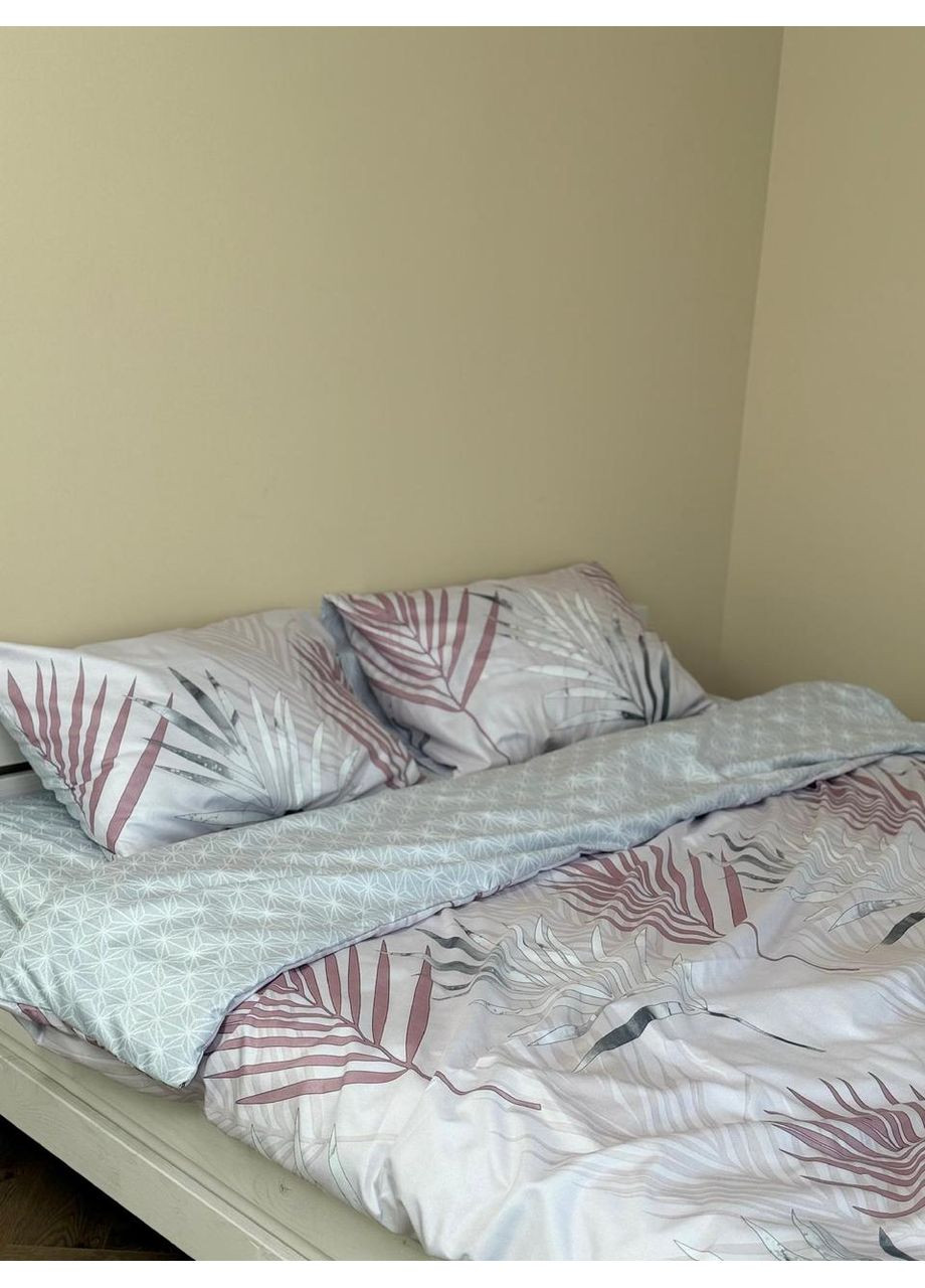 Постельное белье с резинкой Лепесток, сатин Полуторный размер, наволочки 70/70 No Brand (364219529)