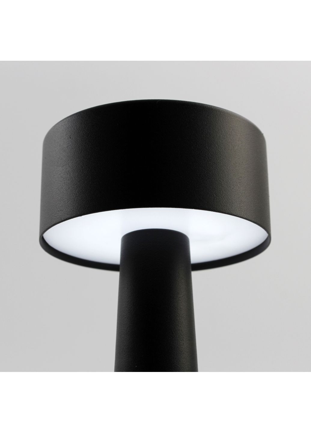 Настільна світлодіодна лампа DOWN LIGHT 2W R-SENSOR-85x215-BLACK-DC5V/1A-IP20 ESLLSE (360881349)