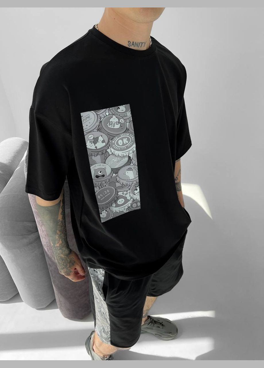 Чорна стильна футболка Vakko