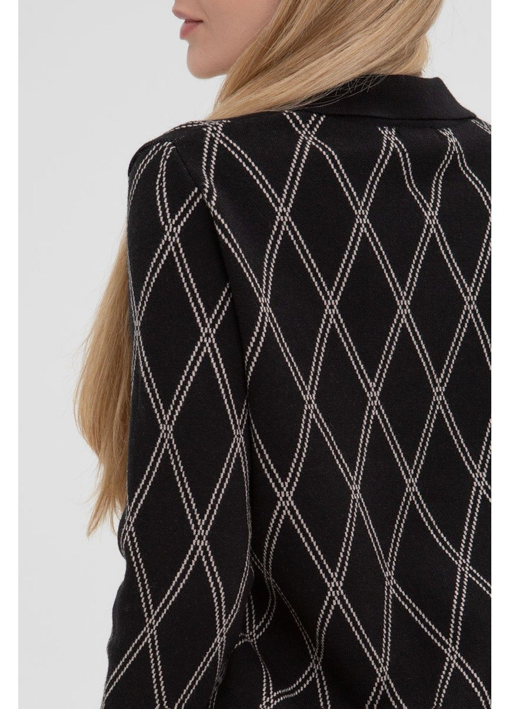 Чорний демісезонний джемпер j1010 Sewel