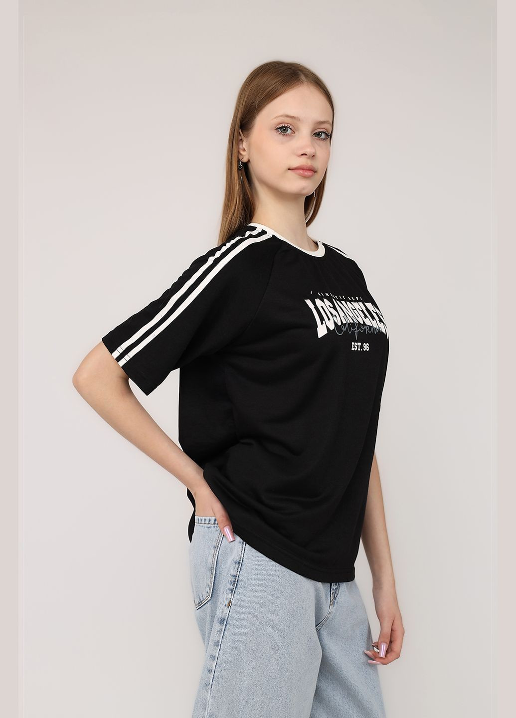 Футболка з коротким рукавом жіноча колір чорний ЦБ-00275597 Divon - (330357962)