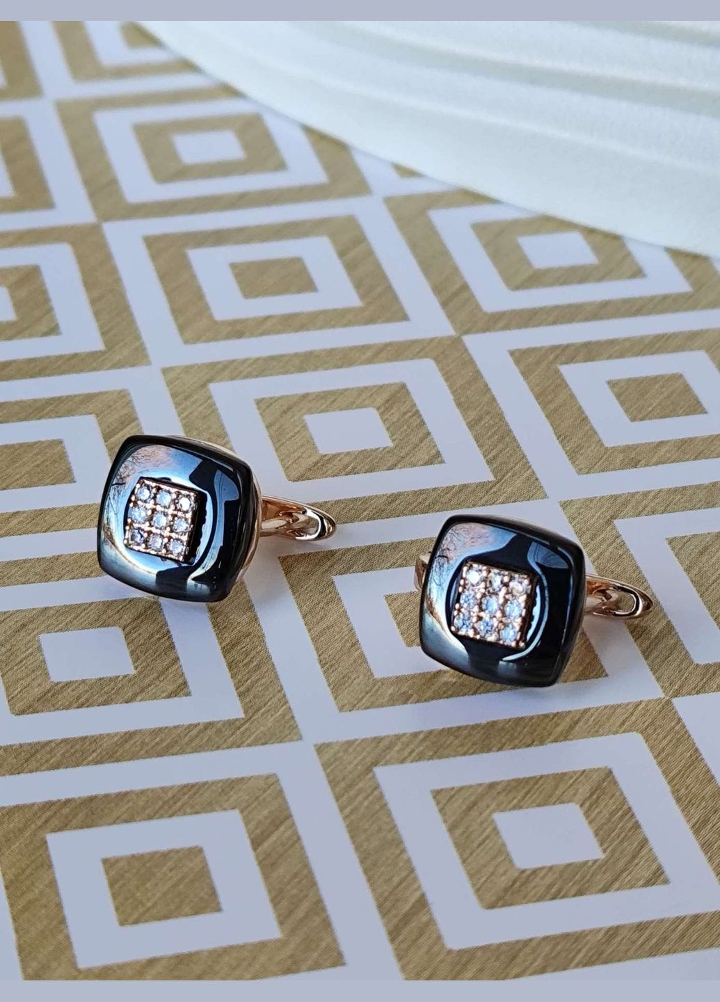 Сережки тренд xuping медицинский сплав позолота медицинское золото черная эмаль Xuping Jewelry (336190253)