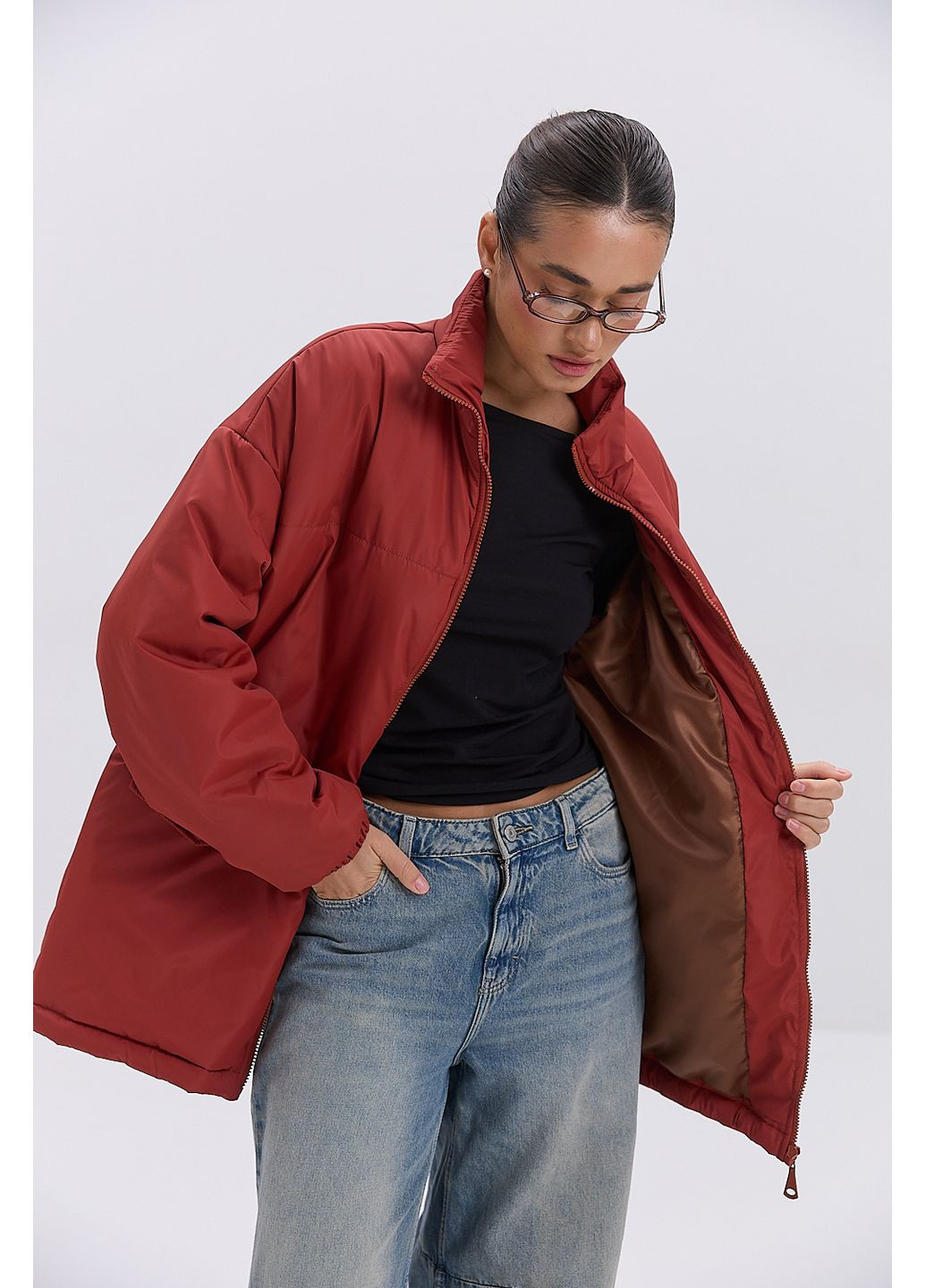 Темно-красная женская демисезонная куртка oversize из плащевки темно-красная Arjen