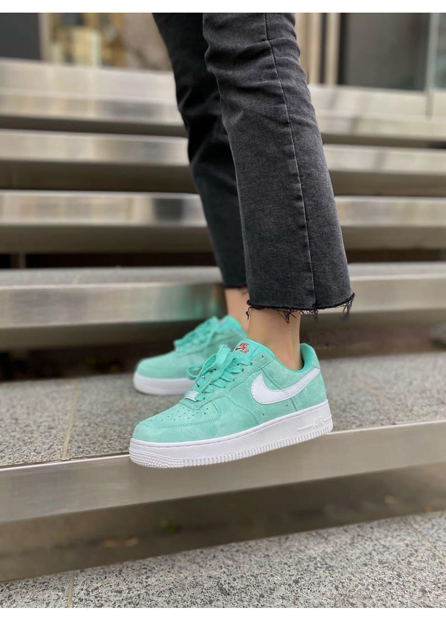 Серые демисезонные кроссовки мужские nike air force 1 green white найк аир форс 1 премиум No Brand