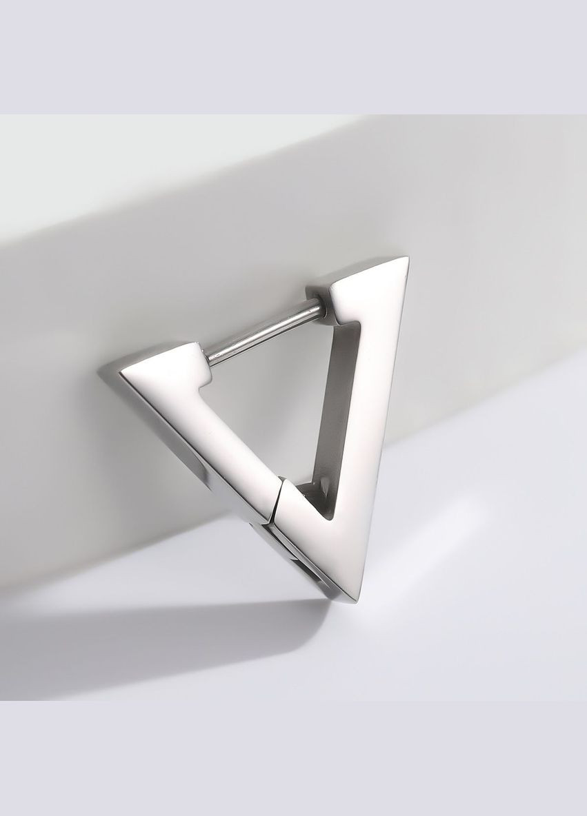 Сережка трикутна срібляста No Brand (328088431)