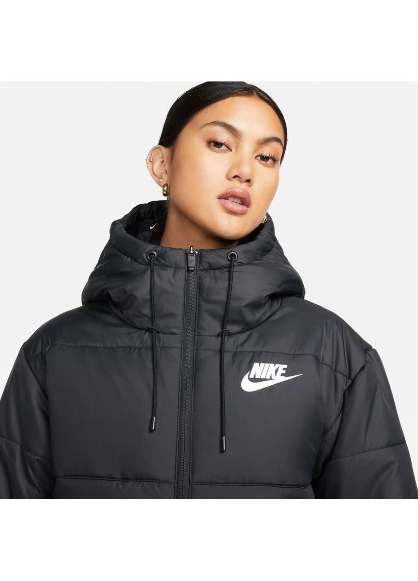 Черная зимняя куртка nsw syn fill jkt black cv8667-010 Nike