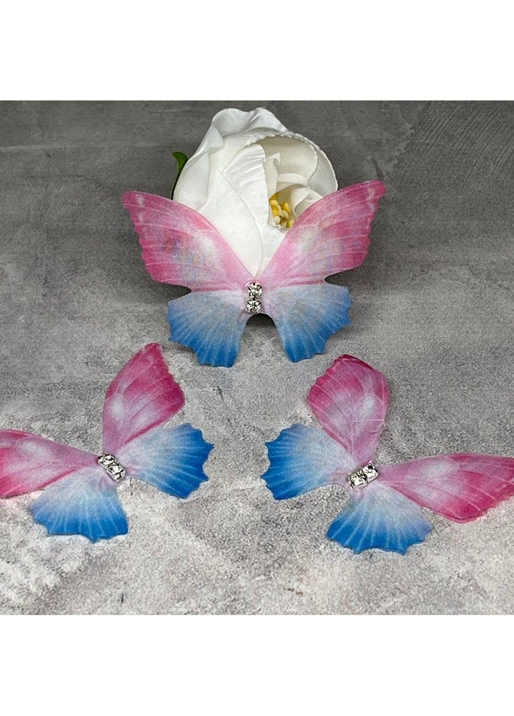 Бабочка шифоновая (двухслойная), размер ≈ 5*3,8 см, арт 018101, 1 шт No Brand (327878276)