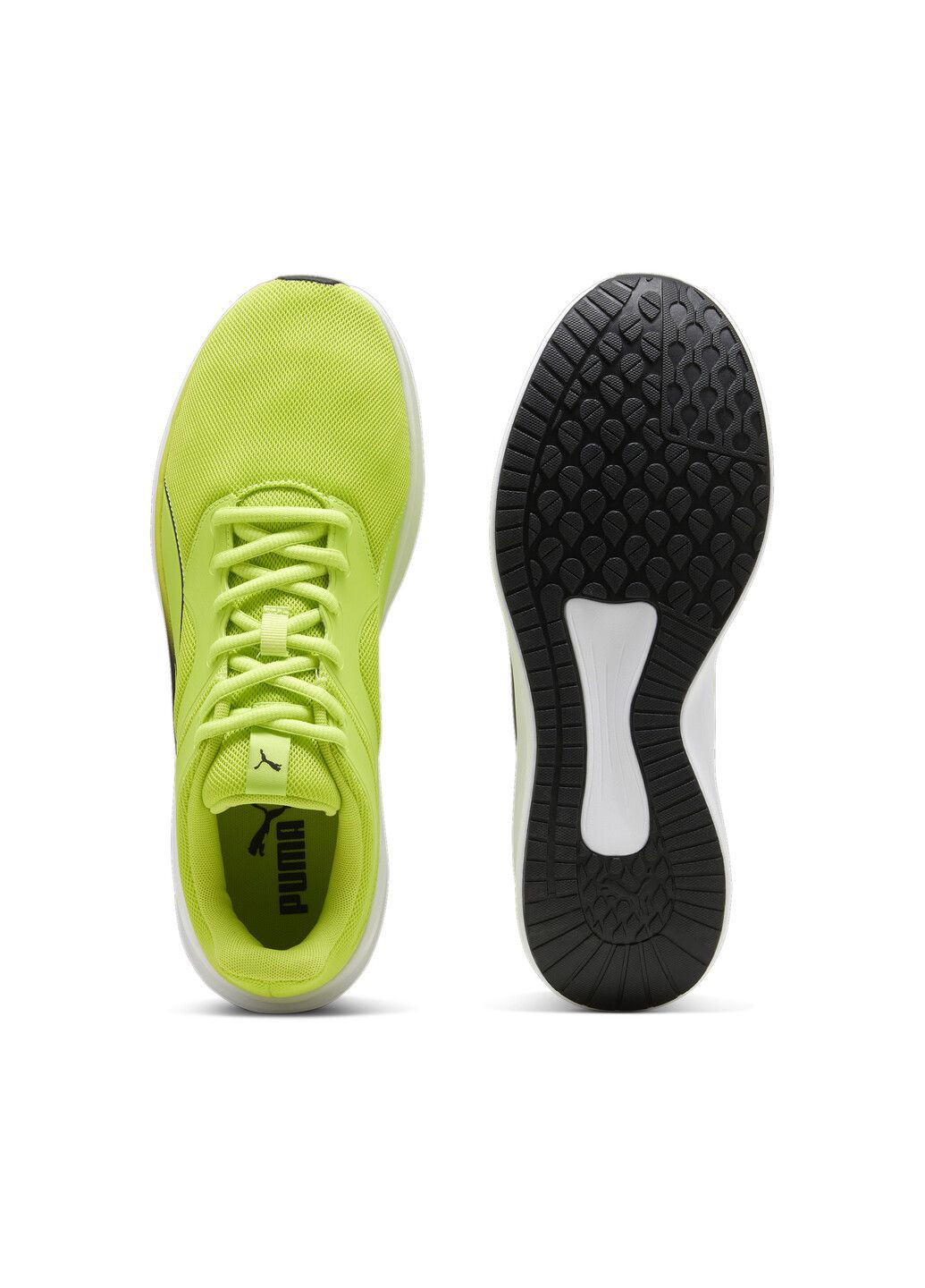 Зелені всесезонні кросівки transport running shoes Puma