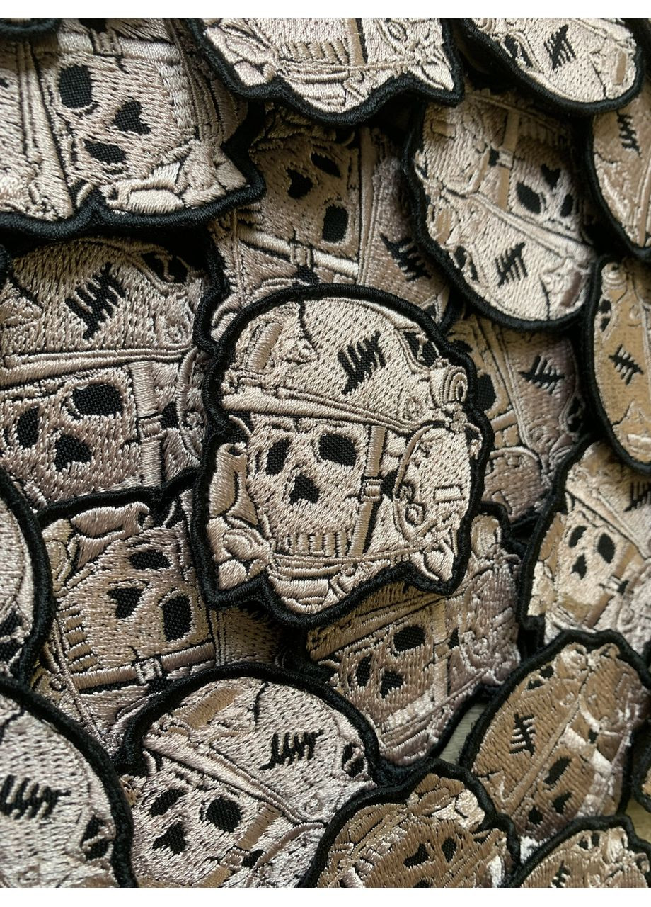 Шеврон Адамова голова (Форма контурна. На липучці) Розмір 6x5.5см No Brand (369924574)