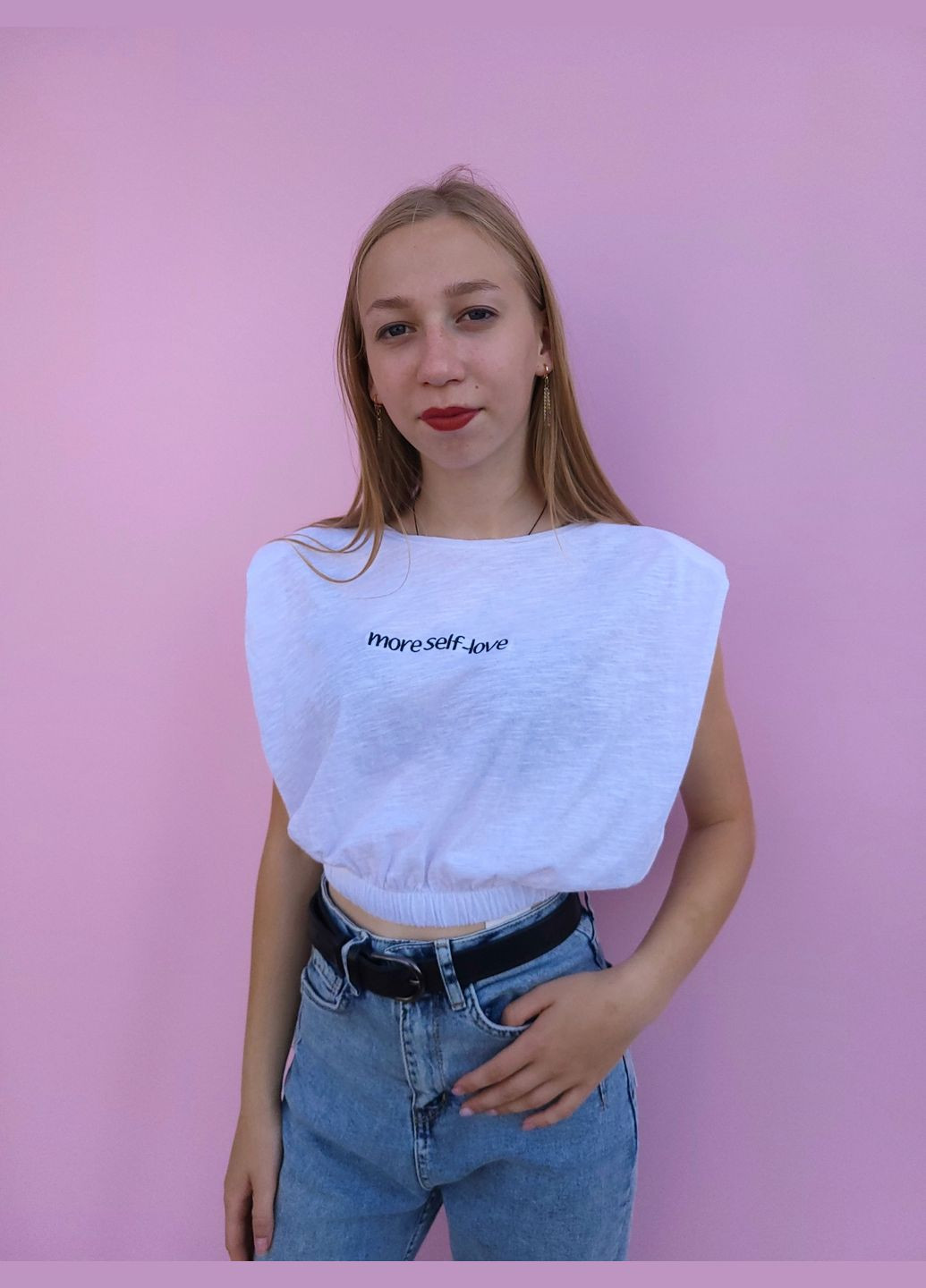 Белая летняя футболка женская oversize more self-love укороченная Pink Woman