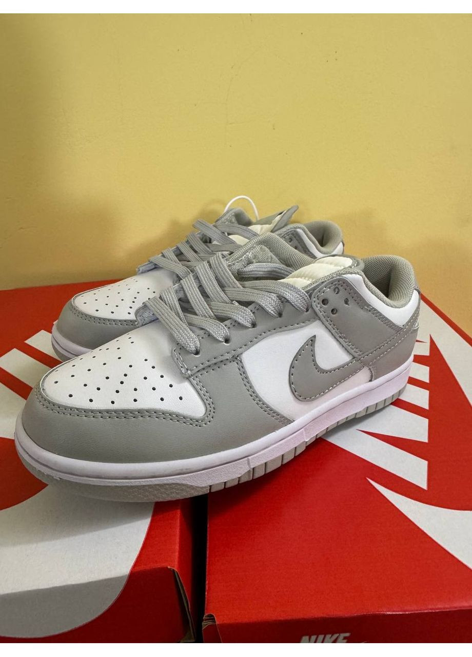 КРОСІВКИ ЖІНОЧІ NIKE SB DUNK LOW WHITE GREY НАЙК СБ ДАНК No Brand сірі демісезони (367171930)