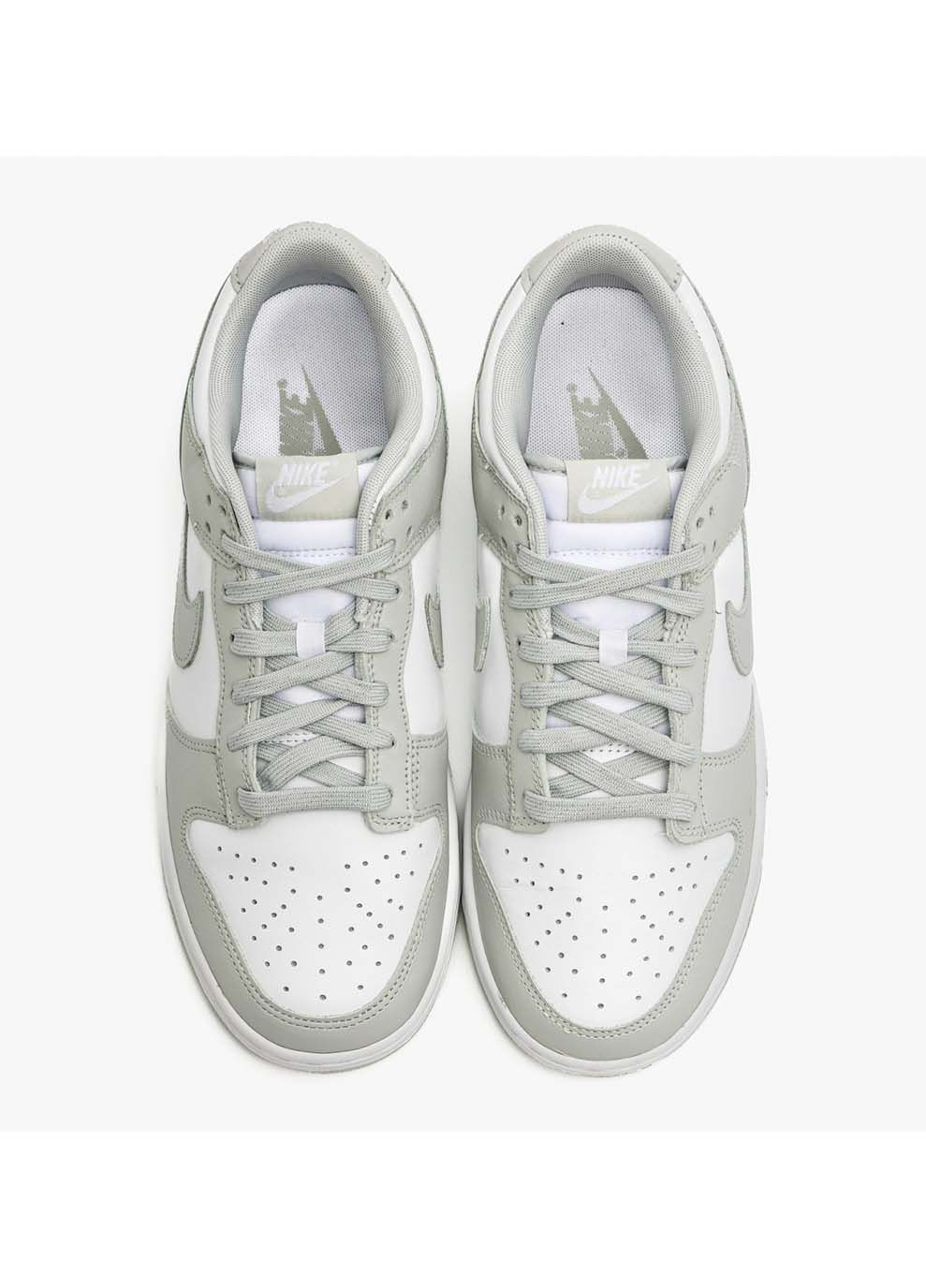 Белые демисезонные мужские кроссовки dunk low retro белый Nike