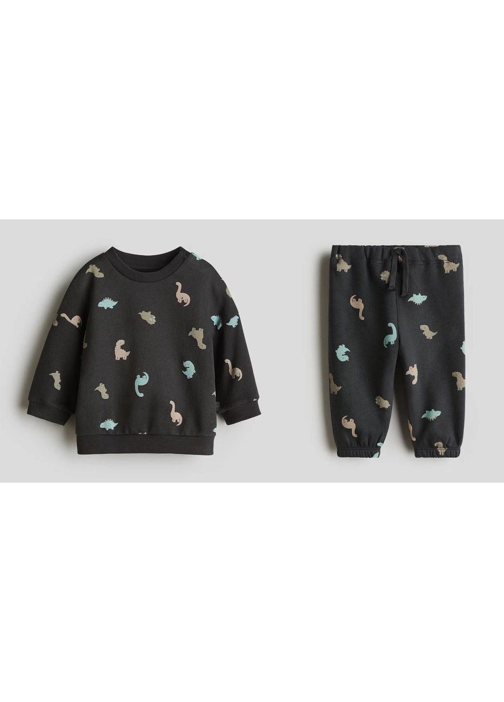 Черный демисезонный костюм H&M