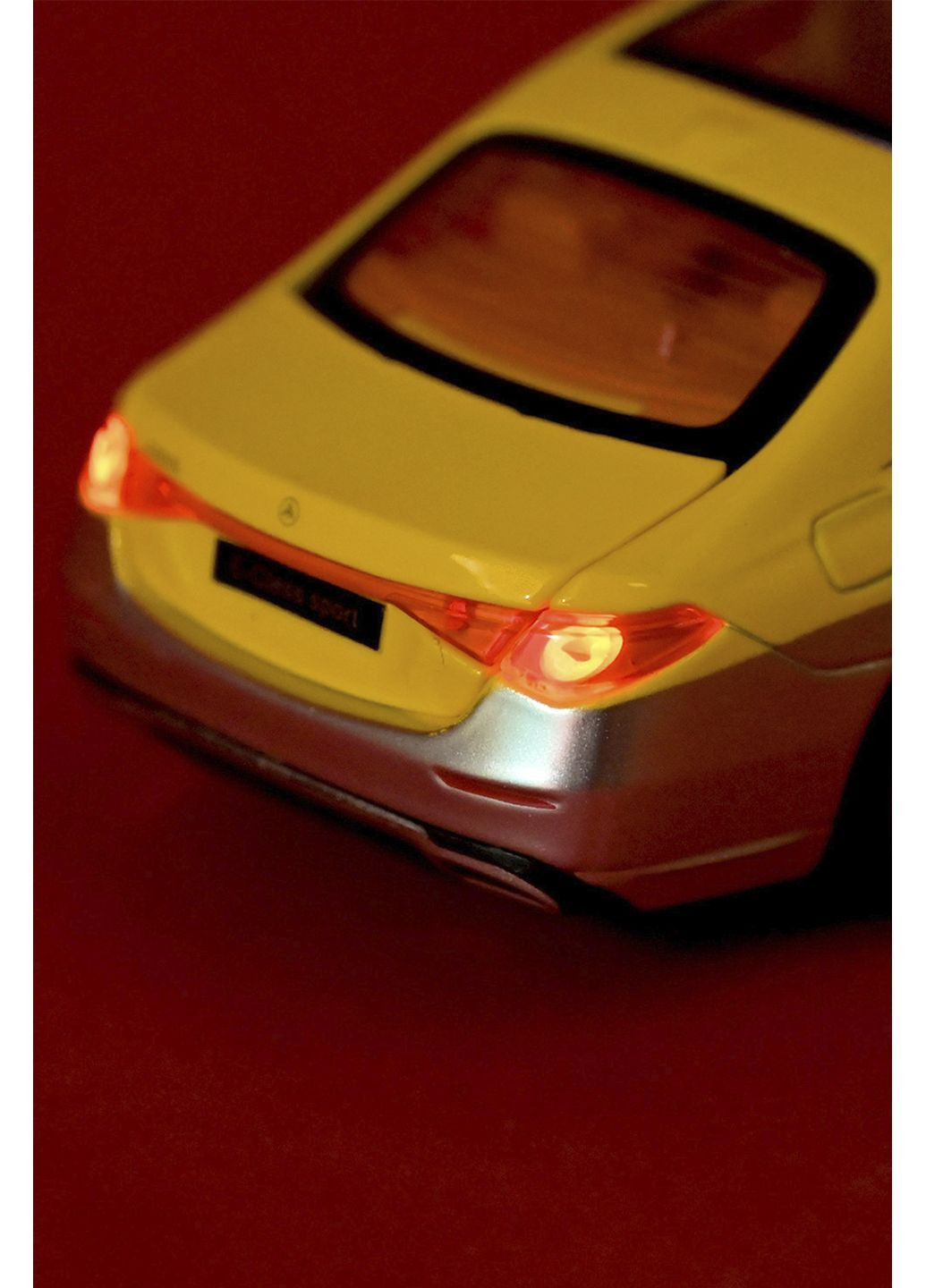 Машина металлическая – Mercedes Benz E300L (Такси) в масштабе 1:32 цвет разноцветный CB-00289173 АВТОПРОМ (370499460)