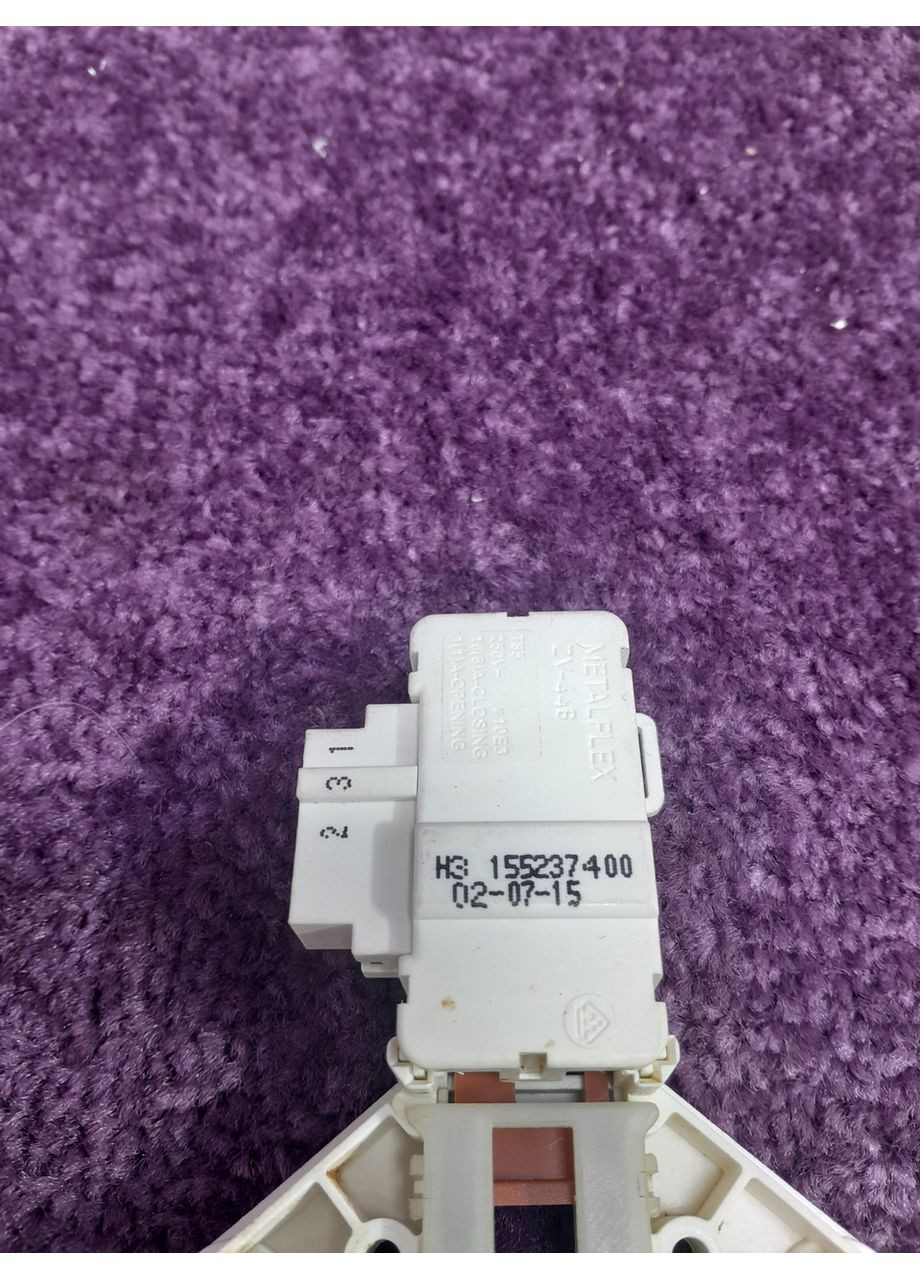 Замок люка для пральної машини H3 155237400 ZANUSSI (370382241)