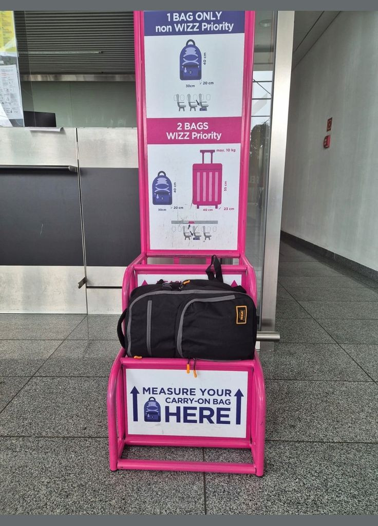 Рюкзак PL01 для ручной клади Ryanair Wizz Air 40х30х20 водостойкий черный RGL (338198687)