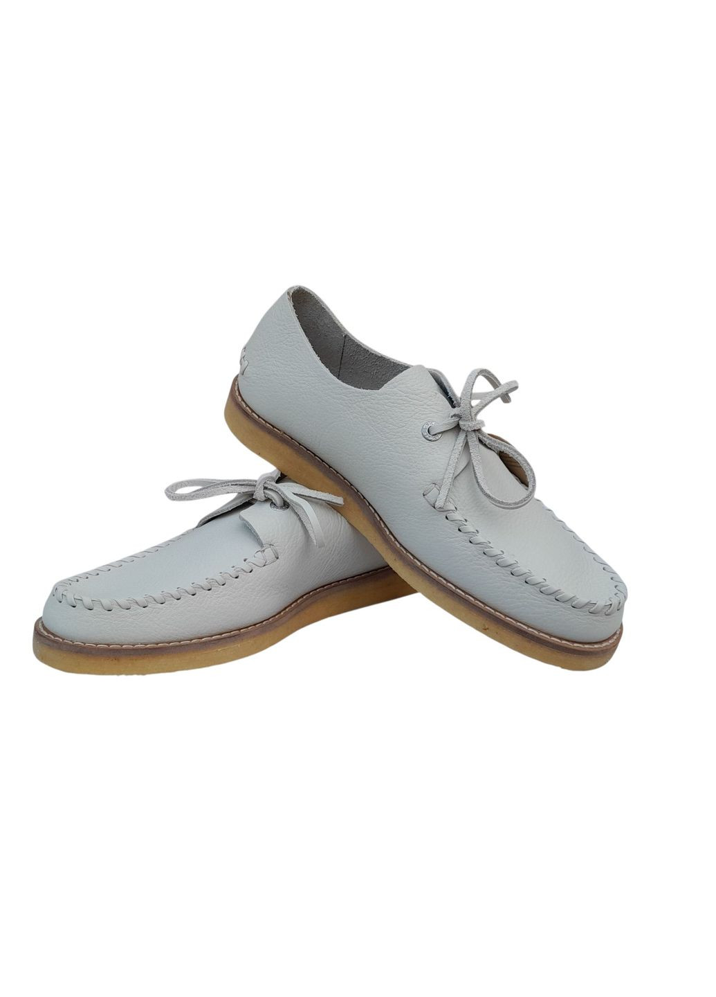 Бесцветные макасины женские Kickers со шнуровкой