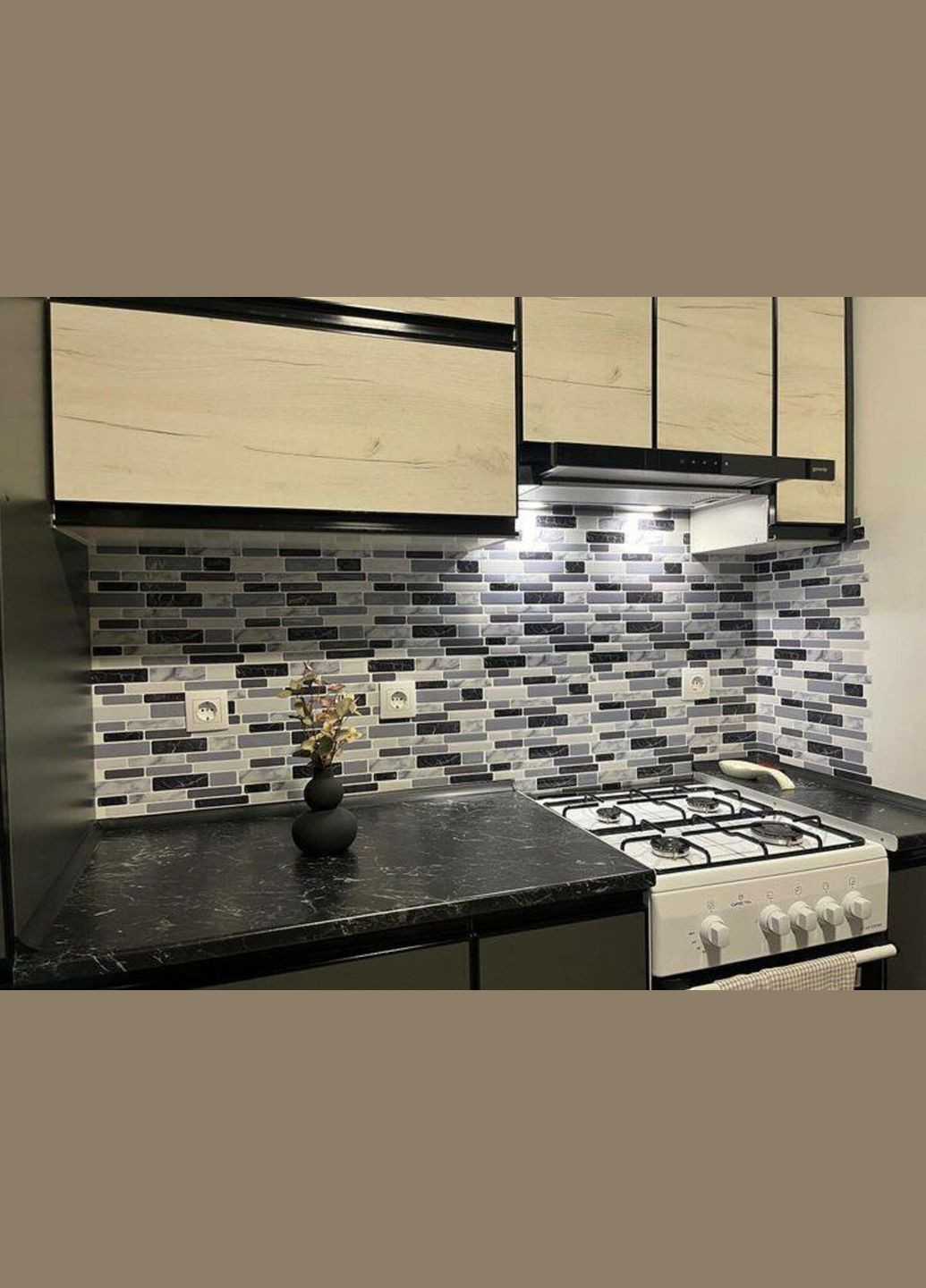 Самоклеюча поліуретанова плитка під мармур 305х305х1мм SW-00001174 No Brand (316051051)