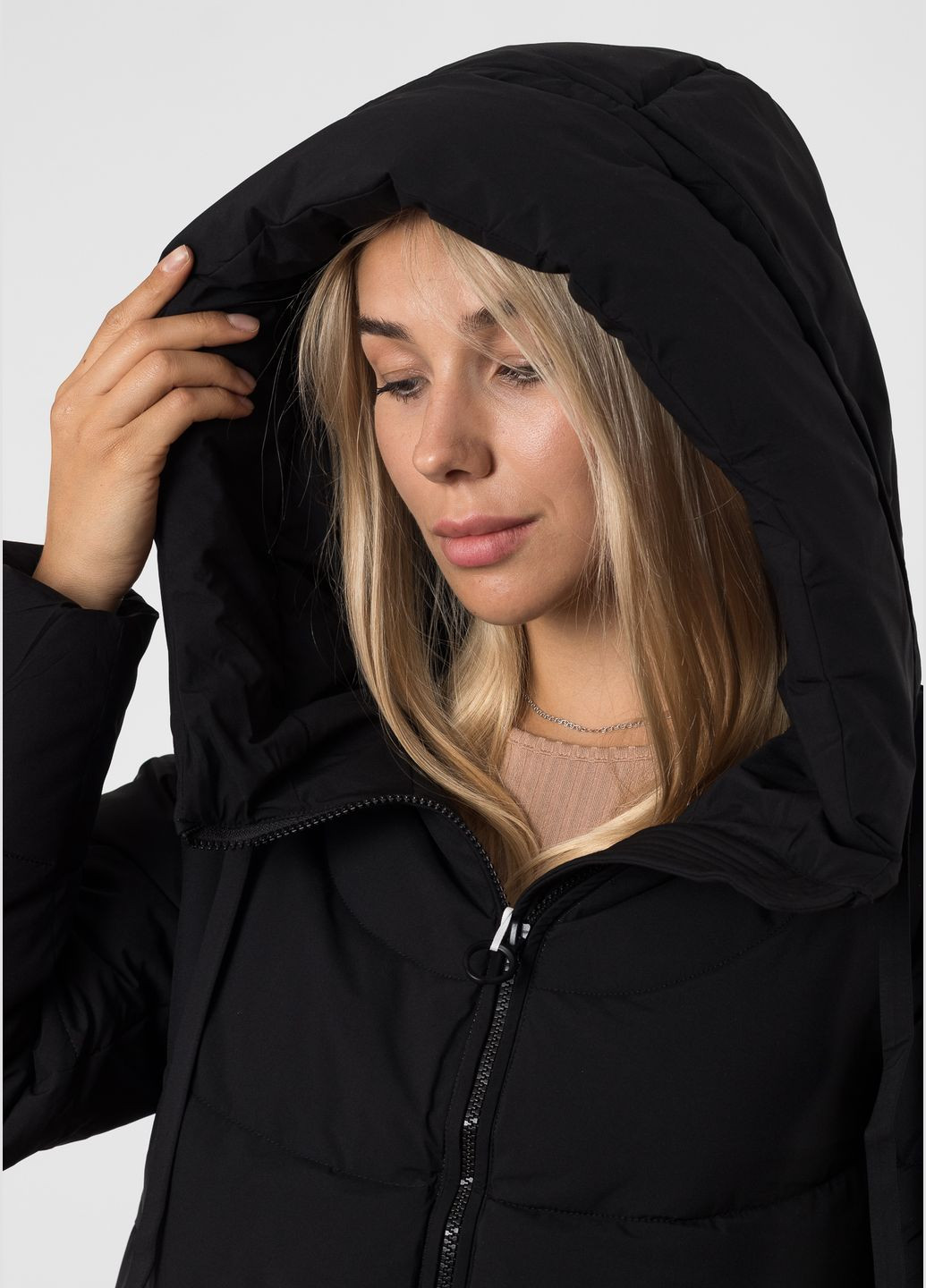 Черный зимний Пуховик Towmy