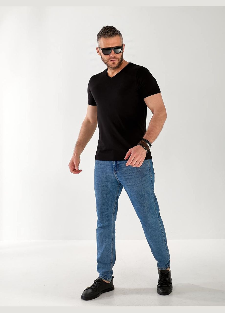 Чорна футболка чоловіча Fashion